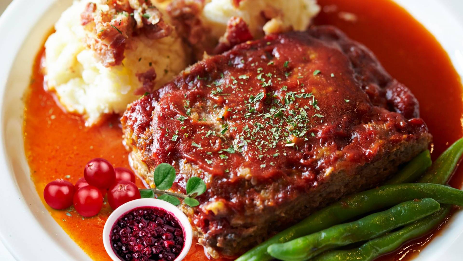 Turkey Meatloaf with Cranberry Sauce